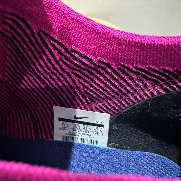 Nike Air Max 270 Flyknit Fuchsia Flash Men’s 11.5 - Picture 8 of 8